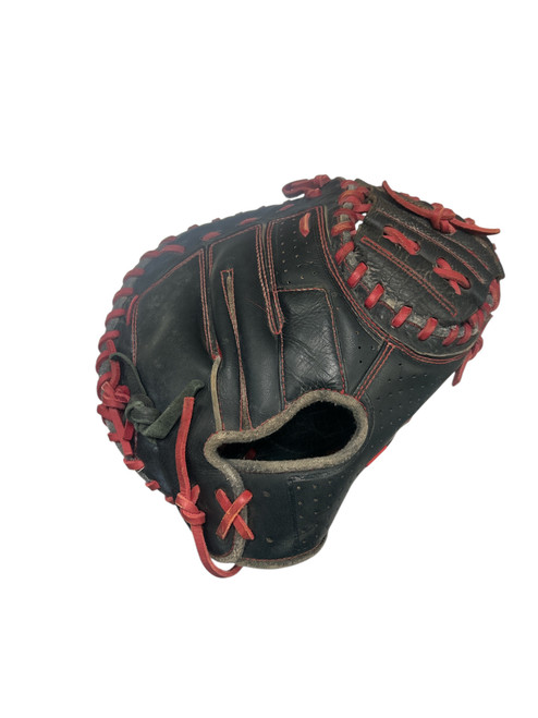 Vist Large View of Product Image Which is Used Under Armour UACM-100Y BB/SB Catchers RH Throw Black 31 1/2"