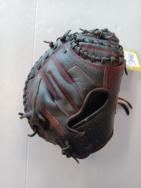 Vist Large View of Product Image Which is Used Under Armour CATCHERS GLOVE BB/SB Catchers RH Throw Black 31 1/2"