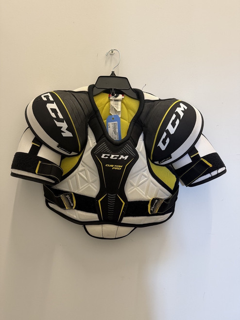 Vist Large View of Product Image Which is Used CCM CUSTOM PRO Senior Shoulder Pads MD
