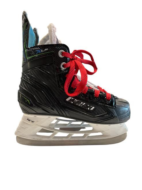 Vist Large View of Product Image Which is Used Bauer XLP SZ Y 13 Youth Hockey Skate Youth 13.0