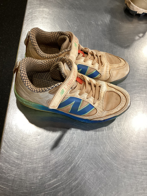 Vist Large View of Product Image Which is Used New Balance LABWORK TURF BB/SB Cleats White Senior 5.5