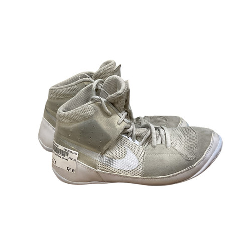 Vist Large View of Product Image Which is Used Nike Wrestling Shoes White Senior 6.5