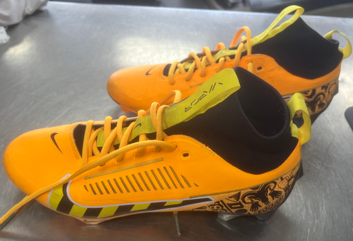 Vist Large View of Product Image Which is Used Nike LAX Cleats Mens Orange Senior 10