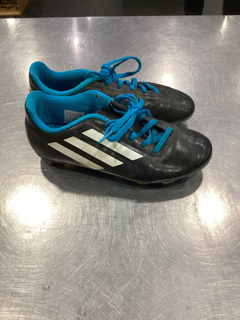 Vist Large View of Product Image Which is Used Adidas Soccer Cleats Black Junior 03