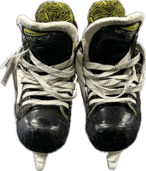 Vist Large View of Product Image Which is Used Bauer 3X VAPOR Youth Hockey Skate Youth 13.0