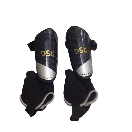 Vist Large View of Product Image Which is Used Soccer Shin Guards Youth Black SM