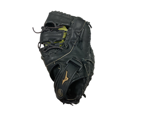 Vist Large View of Product Image Which is Used Wilson LEFT HAND WOMENS Womens Starter Set LH 11 Piece