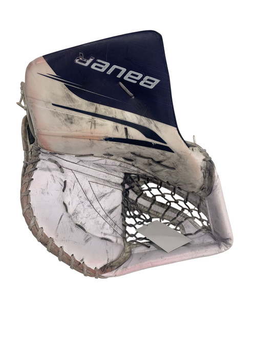 Vist Large View of Product Image Which is Used Bauer HYPERLITE 2 Senior Goalie Catcher White/Navy