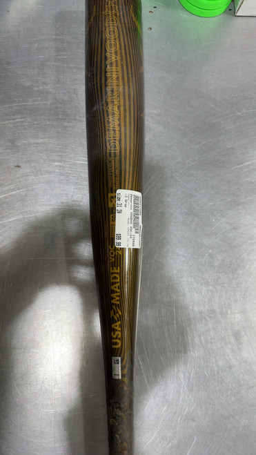 Vist Large View of Product Image Which is Used Demarini VOODOO VOC-24 BB/SB High School -3 Bat 31"
