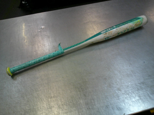 Vist Large View of Product Image Which is Used Louisville Slugger DIVA BB/SB Fastpitch Bat 30"