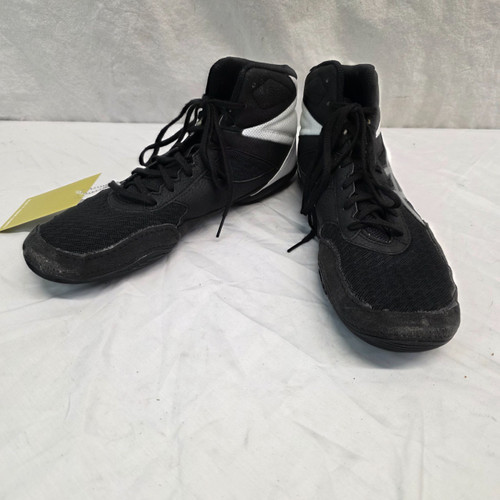 Vist Large View of Product Image Which is Used Asics Wrestling Shoes Black Senior 10.5