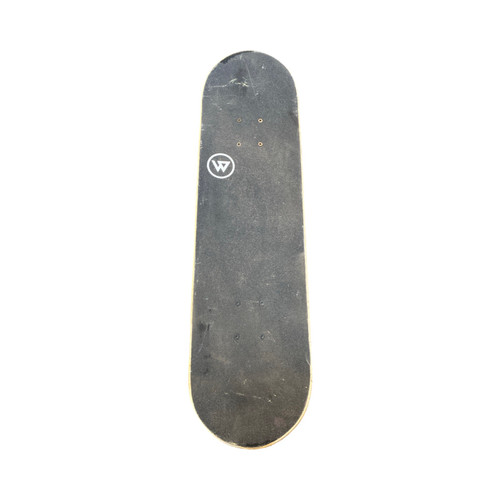 Vist Large View of Product Image Which is Used Mongoose Complete Skateboard Black Regular