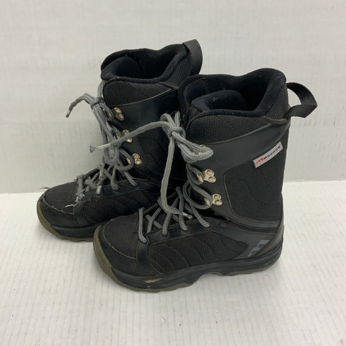 Vist Large View of Product Image Which is Used Morrow SLICK Boys Snowboard Boots Black Junior 05