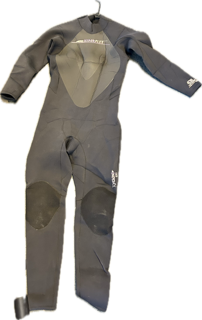 Vist Large View of Product Image Which is Used Hyperflex Womens Full Suit Black W12