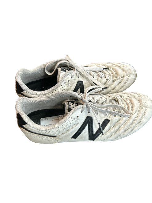 Vist Large View of Product Image Which is Used New Balance Soccer Cleats White And Black Senior 6.5