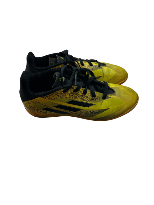 Vist Large View of Product Image Which is Used Adidas Soccer Indoor Shoes White And Red Senior 6