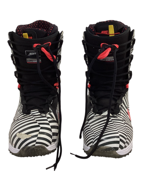 Vist Large View of Product Image Which is Used Nike LUNAR ENDOR Mens Snowboard Boots Black Senior 9.5