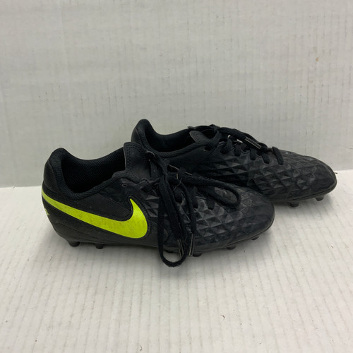 Vist Large View of Product Image Which is Used Nike Soccer Cleats Black Junior 02.5