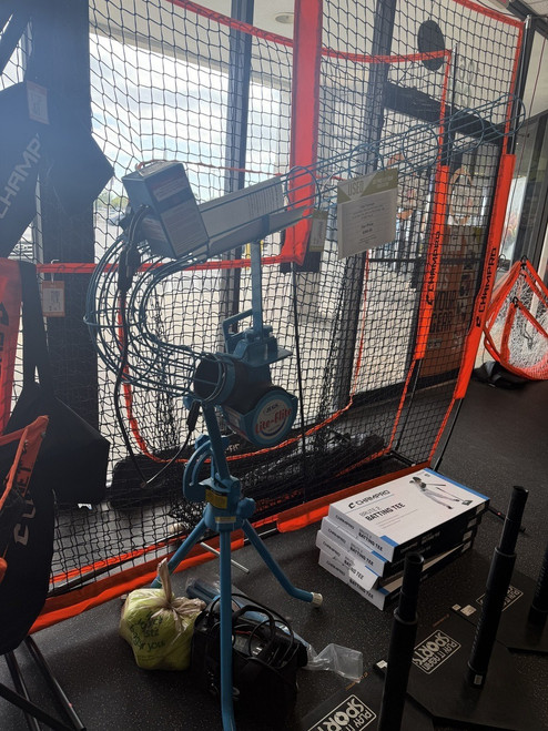 Vist Large View of Product Image Which is Used Jugs LITE FLITE W/ UPGRADES BB/SB Pitching Machine