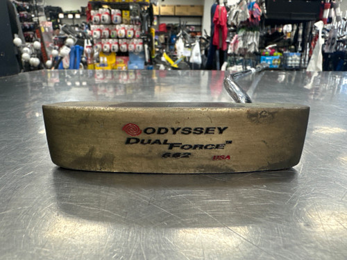 Vist Large View of Product Image Which is Used Odyssey DUAL FORCE 662 Mens Putter RH