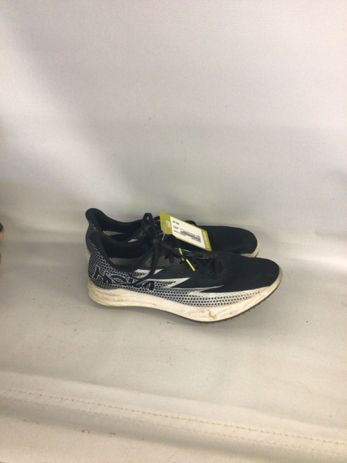 Vist Large View of Product Image Which is Used Hoka Running/X-Train Shoes W