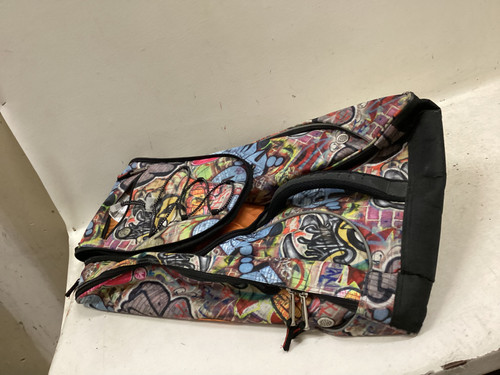 Vist Large View of Product Image Which is Used Jr Hockey Carry Black