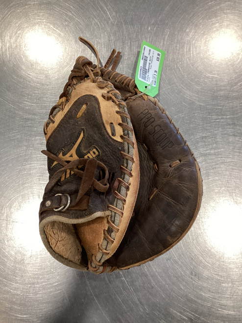Vist Large View of Product Image Which is Used Mizuno FRANCHISE MITT BB/SB Catchers RH Throw Brown 33 1/2"