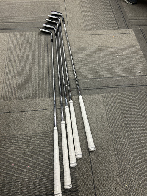 Vist Large View of Product Image Which is Used Titleist Z-M FORGED Mens Iron Set RH 6I-PW