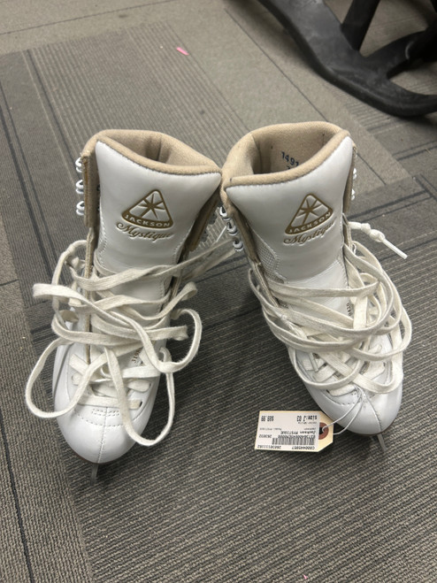 Vist Large View of Product Image Which is Used Jackson MYSTIQUE Girls Figure Skate White Junior 03