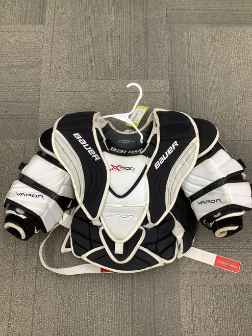 Vist Large View of Product Image Which is Used Bauer X900 Inter Body Armor SM