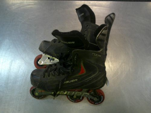 Vist Large View of Product Image Which is Used Bauer VAPOR RX05 Senior Rec Fitness Skates Black Senior 9