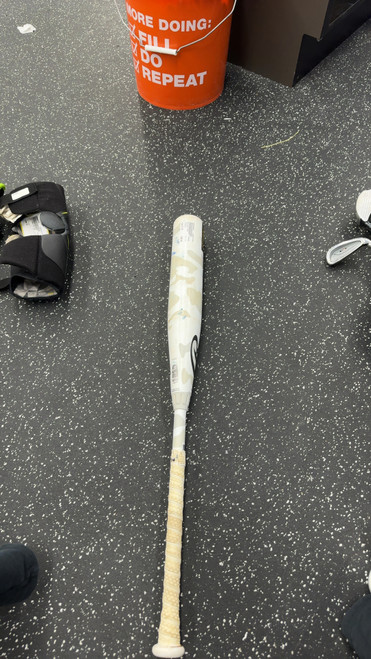 Vist Large View of Product Image Which is Used Rawlings ICON BB/SB USSSA 2 3/4 Bat 31"