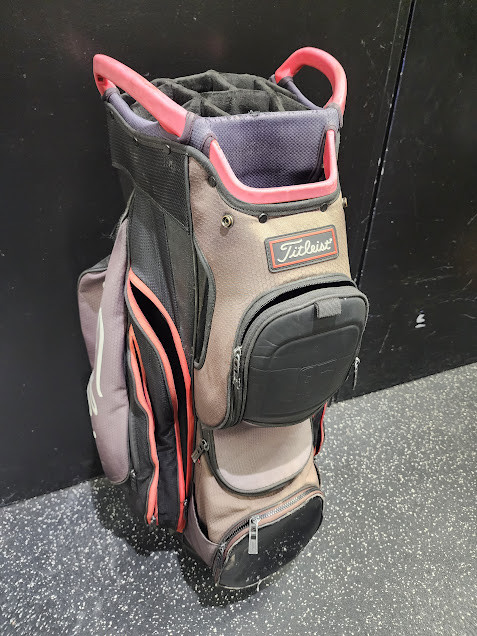 Vist Large View of Product Image Which is Used Titleist CART BAG Mens Cart Bag Black