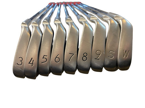 Vist Large View of Product Image Which is Used Ping I3+ Mens Iron Set RH 3I-SW