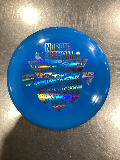 Vist Large View of Product Image Which is Used Discmania NORDIC PHENOM NIKLAS ANTILA 174G Disc Golf Driver Royal Blue