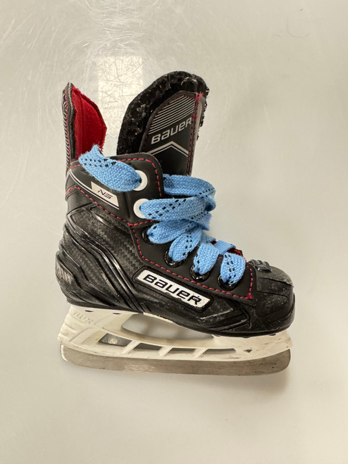 Vist Large View of Product Image Which is Used Bauer NS Youth Hockey Skate Youth 06.0