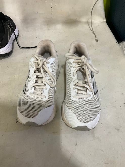 Vist Large View of Product Image Which is Used New Balance TURF BB/SB Cleats White Junior 02