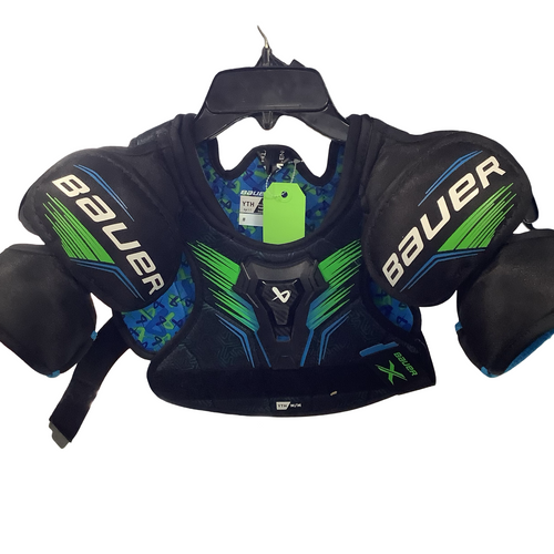 Vist Large View of Product Image Which is Used Bauer X SHOULDER YTH MD Junior Shoulder Pads MD