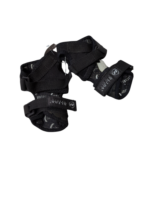 Vist Large View of Product Image Which is Used Ultra Wheels Inline Wrist Guards Black S/M