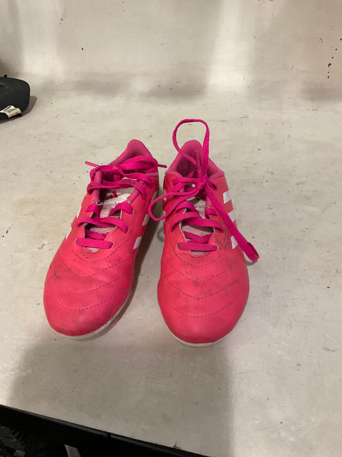 Vist Large View of Product Image Which is Used Adidas Soccer Cleats Pink Junior 01