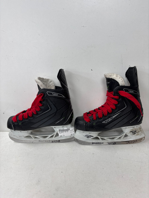 Vist Large View of Product Image Which is Used Reebok 40K Junior Hockey Skate Junior 01