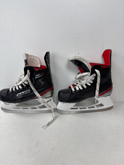 Vist Large View of Product Image Which is Used Bauer VAPOR VOLT 2.0 Junior Hockey Skate Junior 02