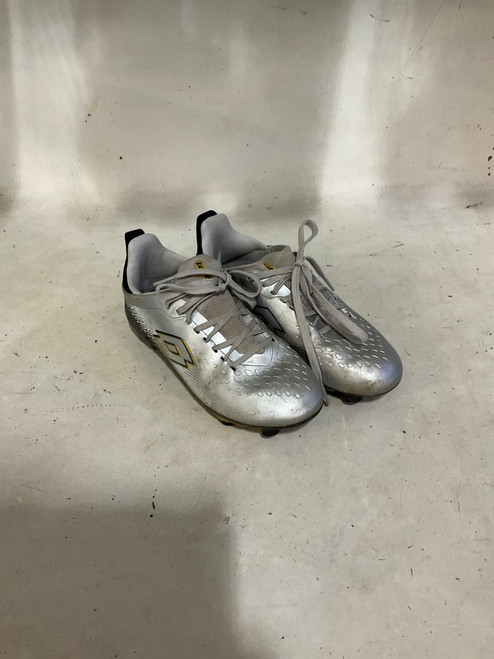 Vist Large View of Product Image Which is Used Lotto Soccer Cleats Grey Junior 01