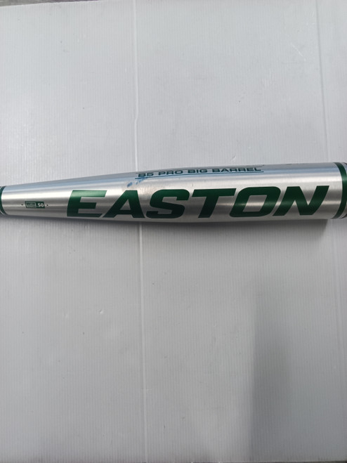 Vist Large View of Product Image Which is Used Easton BB/SB High School -3 Bat 33"