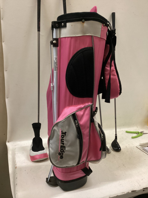 Vist Large View of Product Image Which is Used Tour Edge BAZOOKA HT MAX J Jr Package Set RH Pink 7 Piece