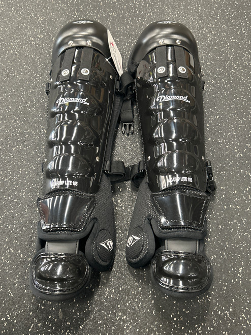Vist Large View of Product Image Which is Used Diamond DLG-UMP LITE 185 Umpire Leg Guards