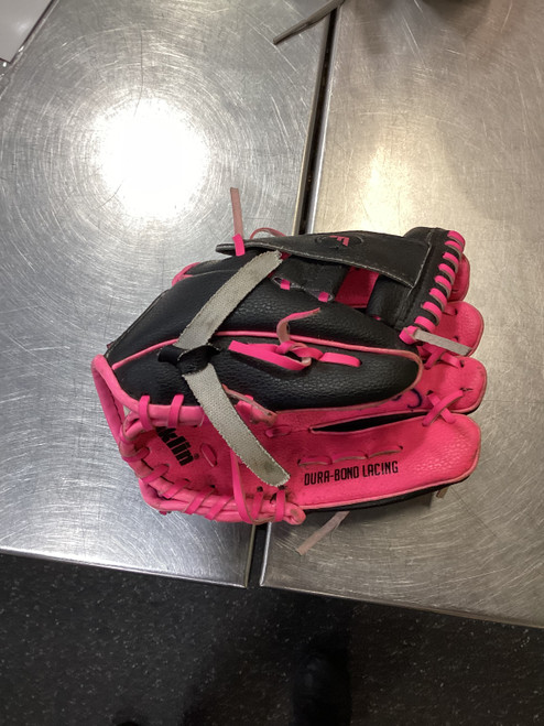 Vist Large View of Product Image Which is Used Franklin INFERNO BB/SB Glove T-ball Pink 9"