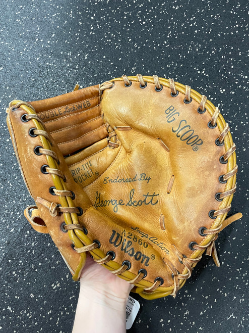 Vist Large View of Product Image Which is Used Wilson A2860 BB/SB First Base RH Throw Brown 11 1/2"