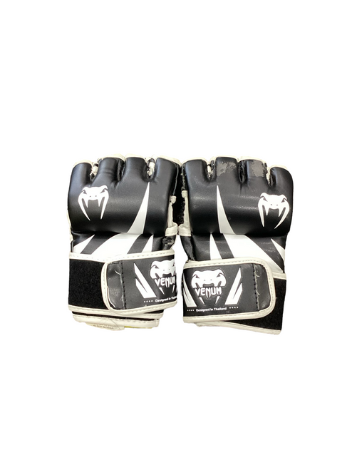 Vist Large View of Product Image Which is Used VENOM Boxing Gloves Black SM
