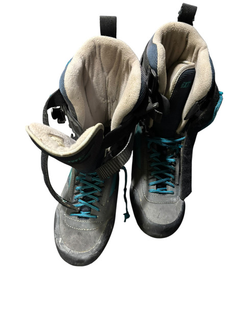 Vist Large View of Product Image Which is Used K2 Senior Rec Fitness Skates Grey Senior 9